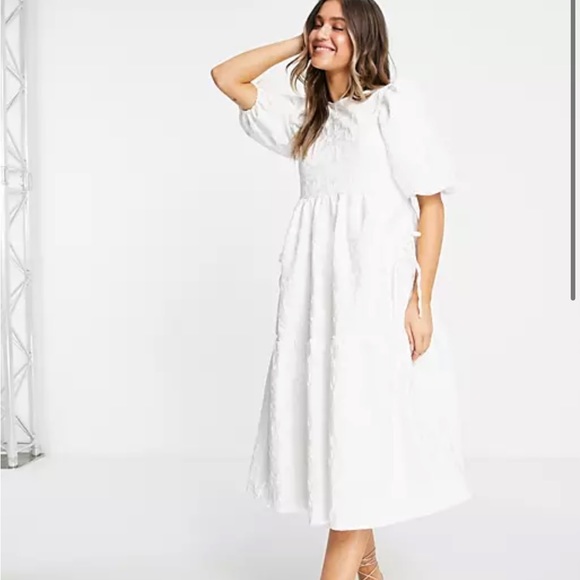 ASOS Dresses & Skirts - ASOS DESIGN Jacquard Tiered midi Dress with Bellow Pockets size 0 US 4 UK